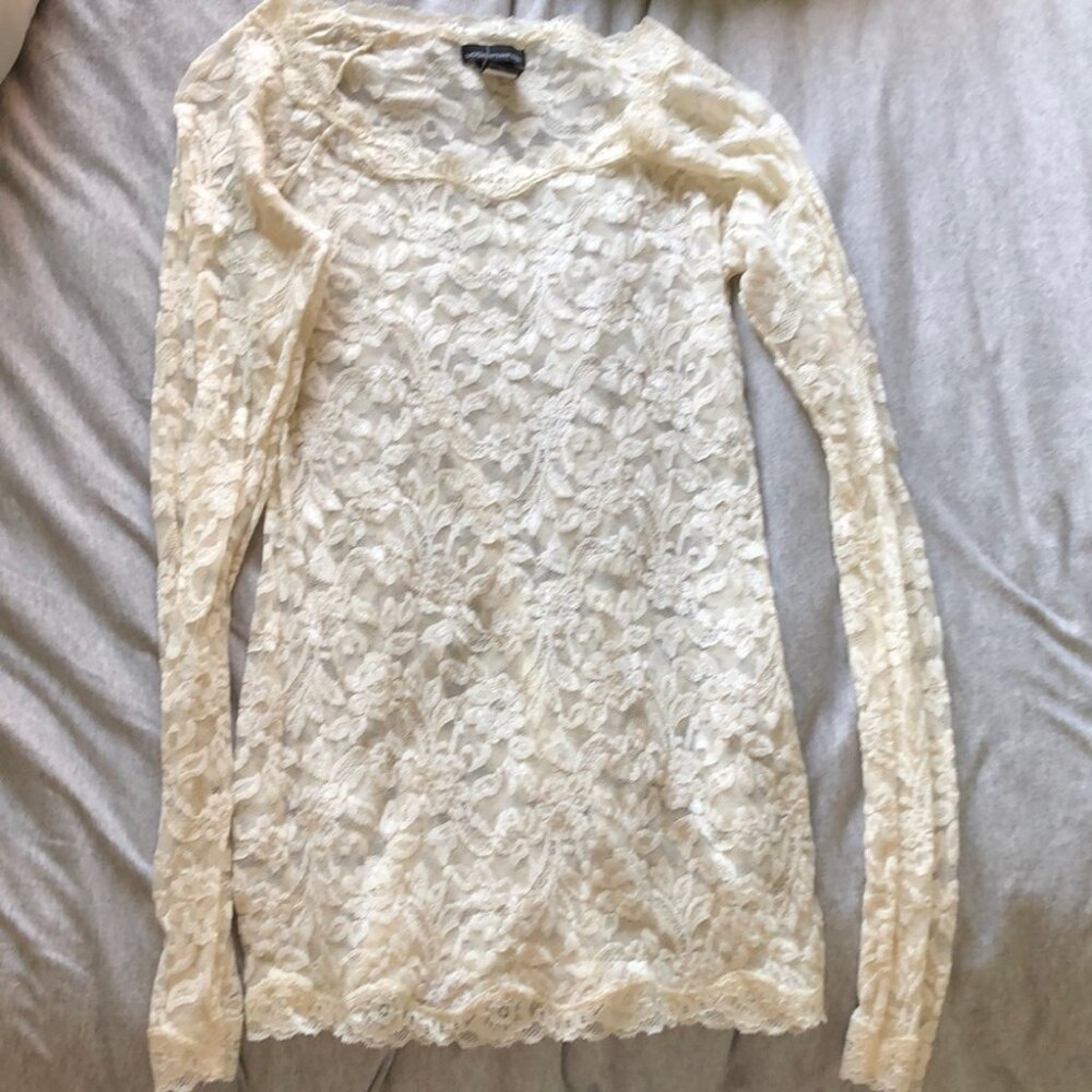 White lace long sleeve